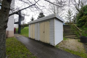 Box — image 51