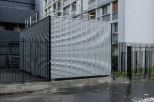 Box — image 94