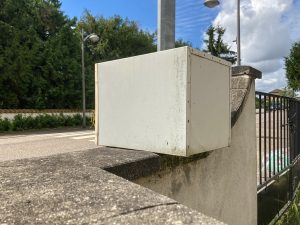 Box — image 128