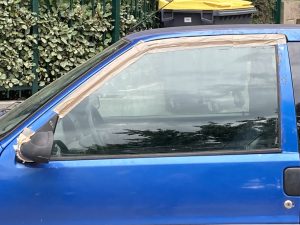 Damaged Cars — image 26