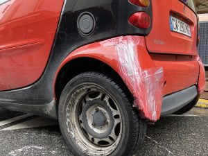 Damaged Cars — image 40