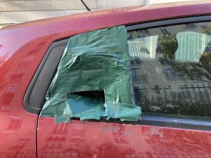 Damaged Cars — image 68