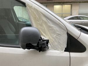Damaged Cars — image 73