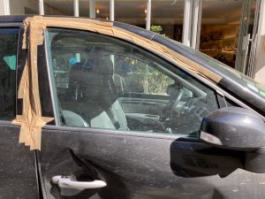 Damaged Cars — image 77