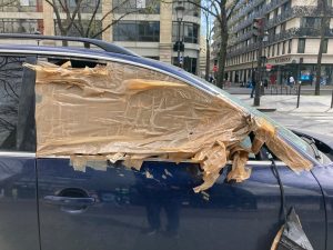 Damaged Cars — image 78
