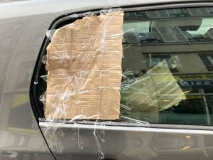 Damaged Cars — image 92