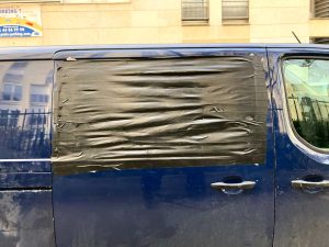 Damaged Cars — image 97