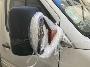 Damaged Cars — image 99