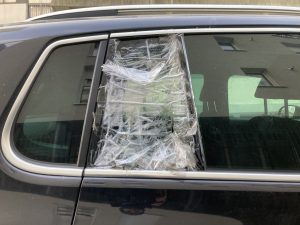 Damaged Cars — image 108