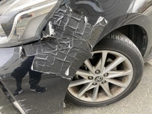 Damaged Cars — image 120