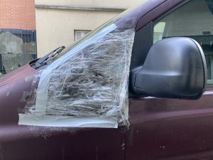 Damaged Cars — image 131