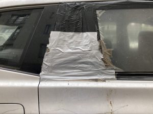 Damaged Cars — image 136