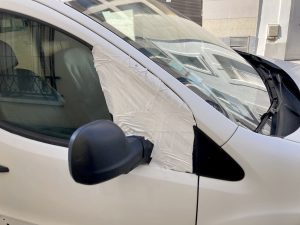 Damaged Cars — image 140