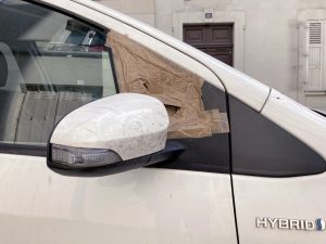 Damaged Cars — image 141