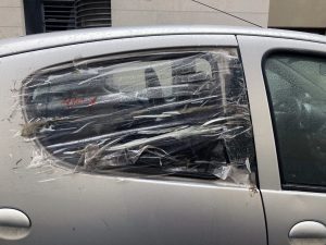Damaged Cars — image 146