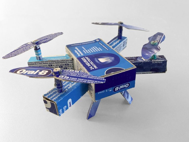 Drone Oral-B — vue 1